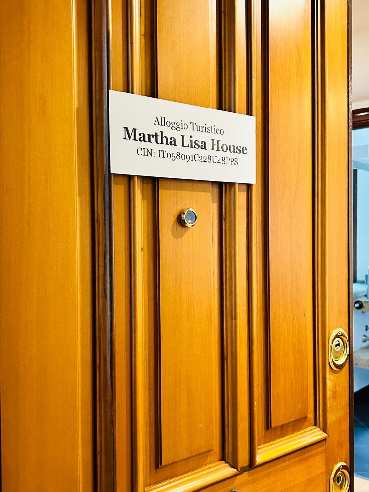 Apartment Martha Lisa House